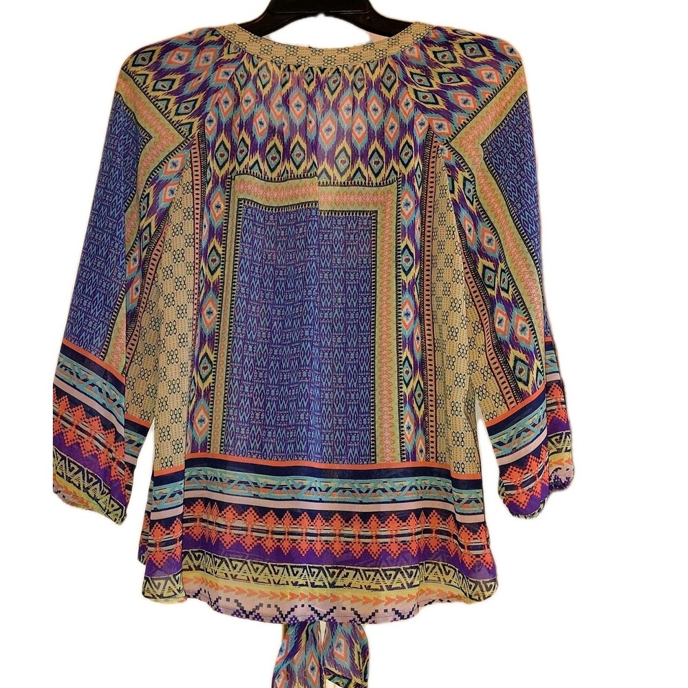 Figuier Flower Dillard's Petite Large Boho Geometric Tie Front Blouse NWT PL - Picture 3 of 9